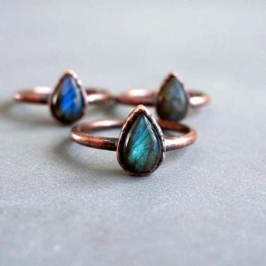 Product Image: Labradorite Ring – Handcrafted Copper Talisman for Inner Clarity