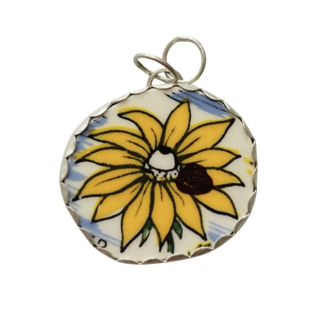 Santa Fe Marketplace Vintage Pottery Shard Pendant Product Image: Vintage Pottery Shard Pendant