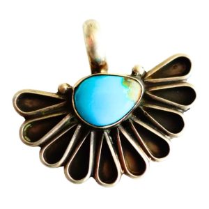 Santa Fe Marketplace Turquoise Flower Pendant by Geraldine James Product Image: Turquoise Flower Pendant by Geraldine James