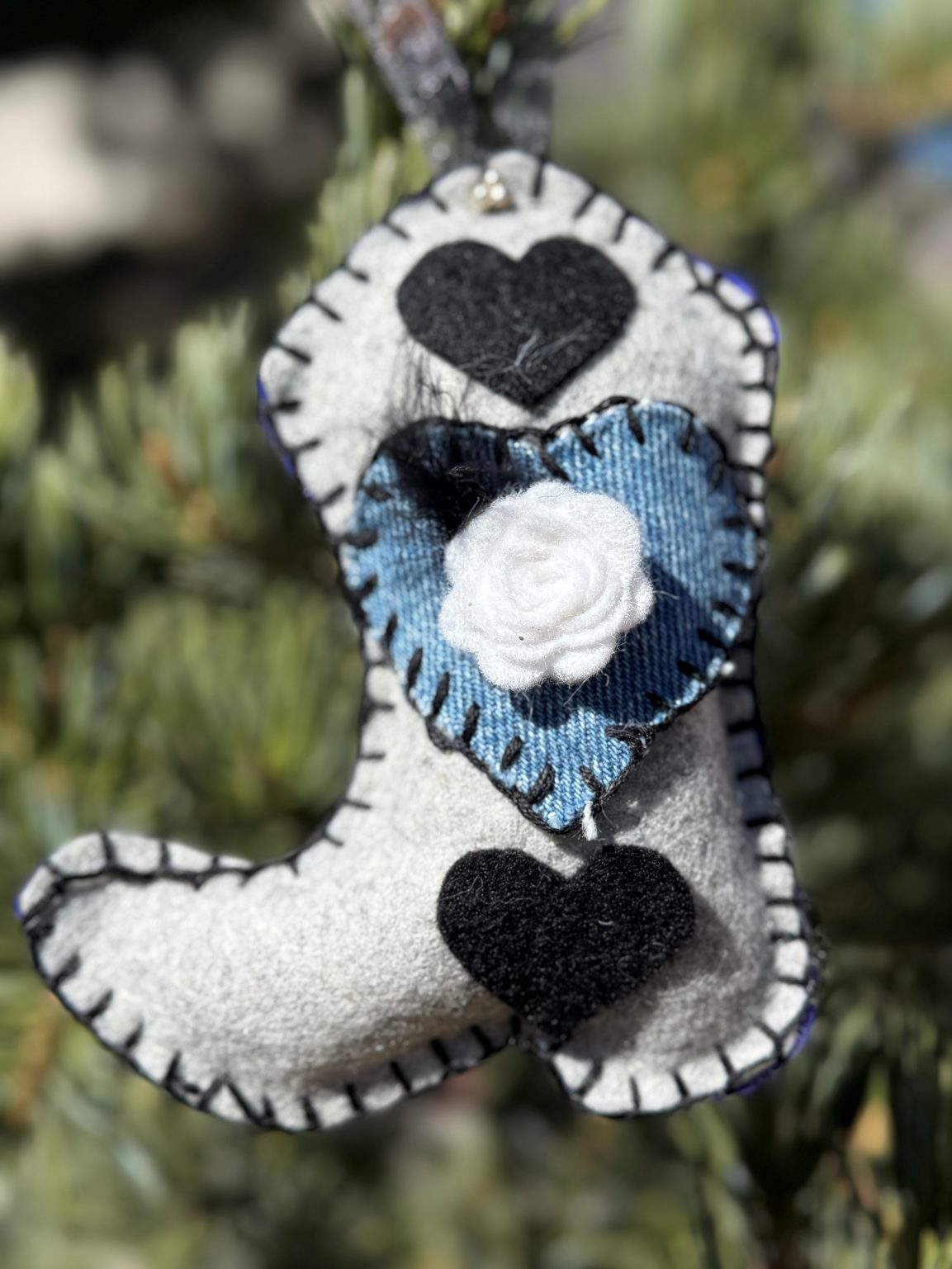 Santa Fe Marketplace Hand Embroidered Boot Ornament #6 – By Annette Colby Product Image: Hand Embroidered Boot Ornament #6 – By Annette Colby