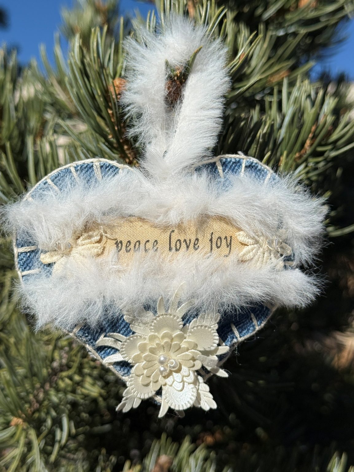 Santa Fe Marketplace Hand Embroidered Love Heart Ornaments #1 – By Annette Colby Product Image: Hand Embroidered Love Heart Ornaments #1 – By Annette Colby