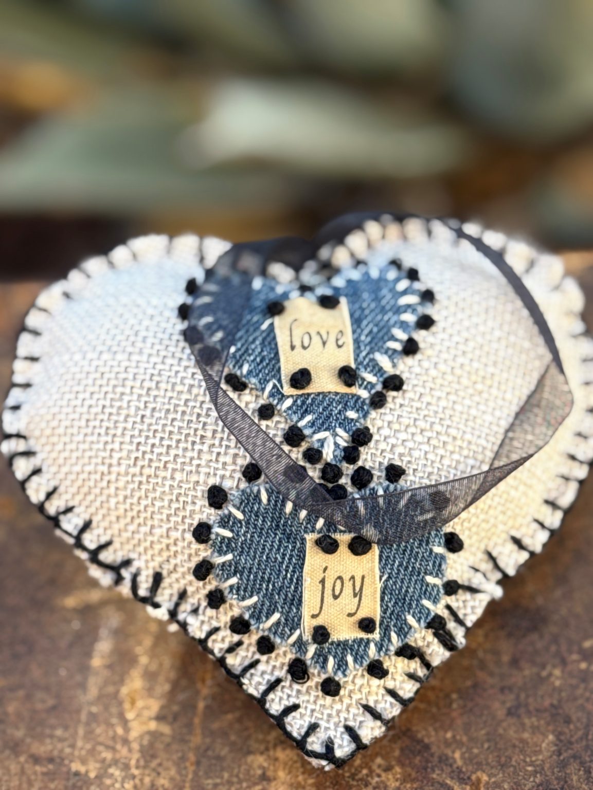 Santa Fe Marketplace Hand Embroidered Love Heart Ornaments #4 – By Annette Colby Product Image: Hand Embroidered Love Heart Ornaments #4 – By Annette Colby