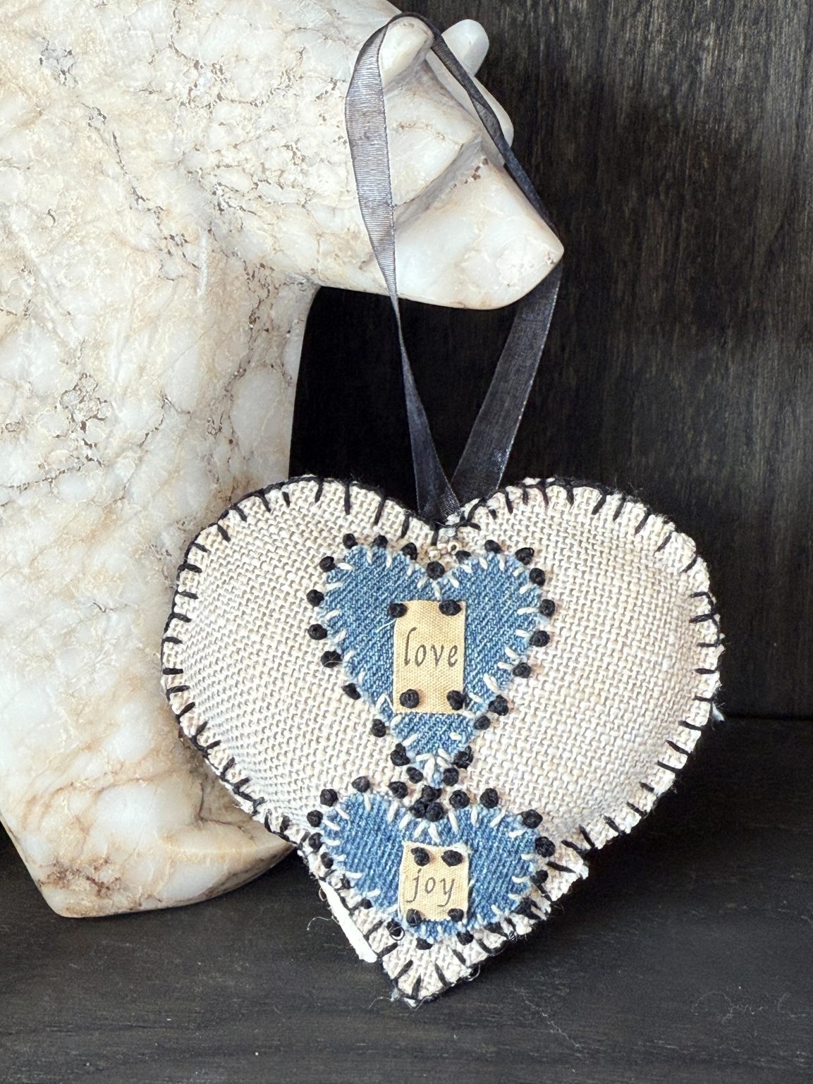 Santa Fe Marketplace Hand Embroidered Love Heart Ornaments #4 – By Annette Colby Product Image: Hand Embroidered Love Heart Ornaments #4 – By Annette Colby