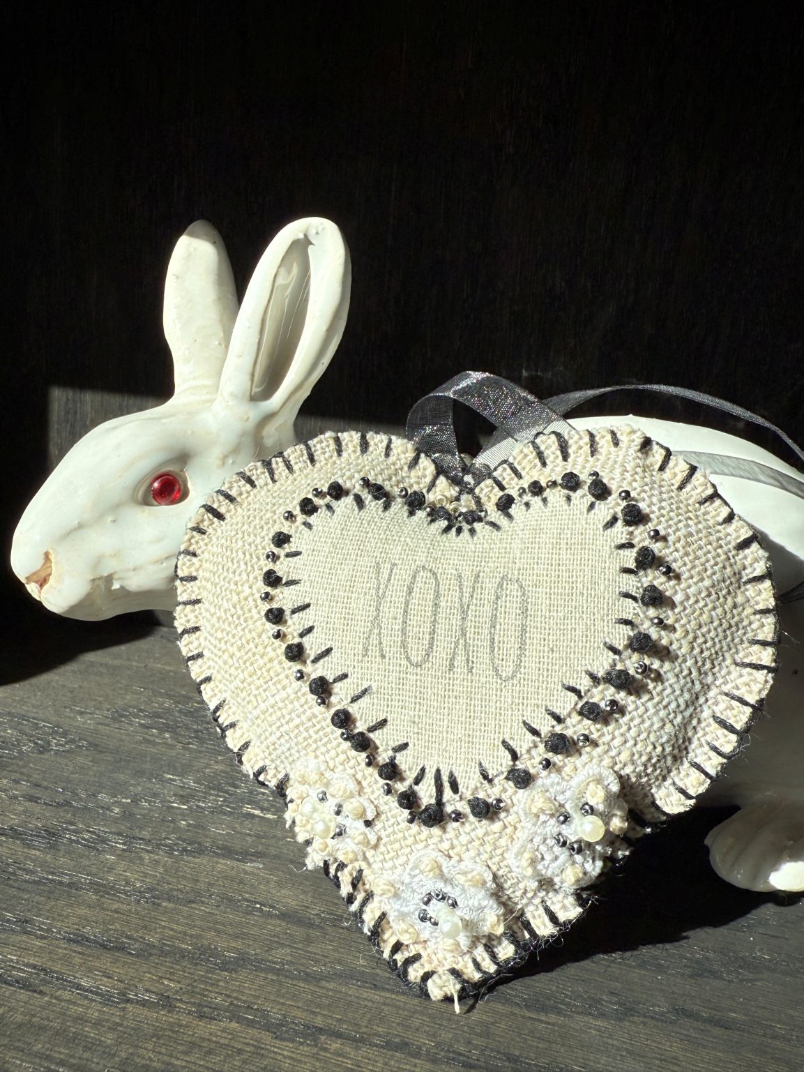 Santa Fe Marketplace Hand Embroidered Love Heart Ornaments #5 – By Annette Colby Product Image: Hand Embroidered Love Heart Ornaments #5 – By Annette Colby