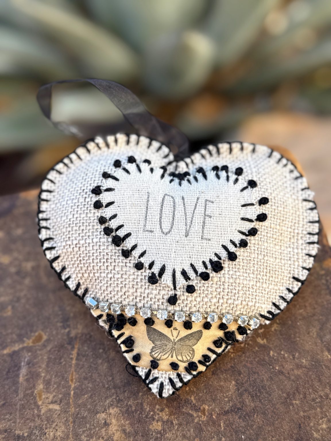 Santa Fe Marketplace Hand Embroidered Love Heart Ornaments #7 – By Annette Colby Product Image: Hand Embroidered Love Heart Ornaments #7 – By Annette Colby