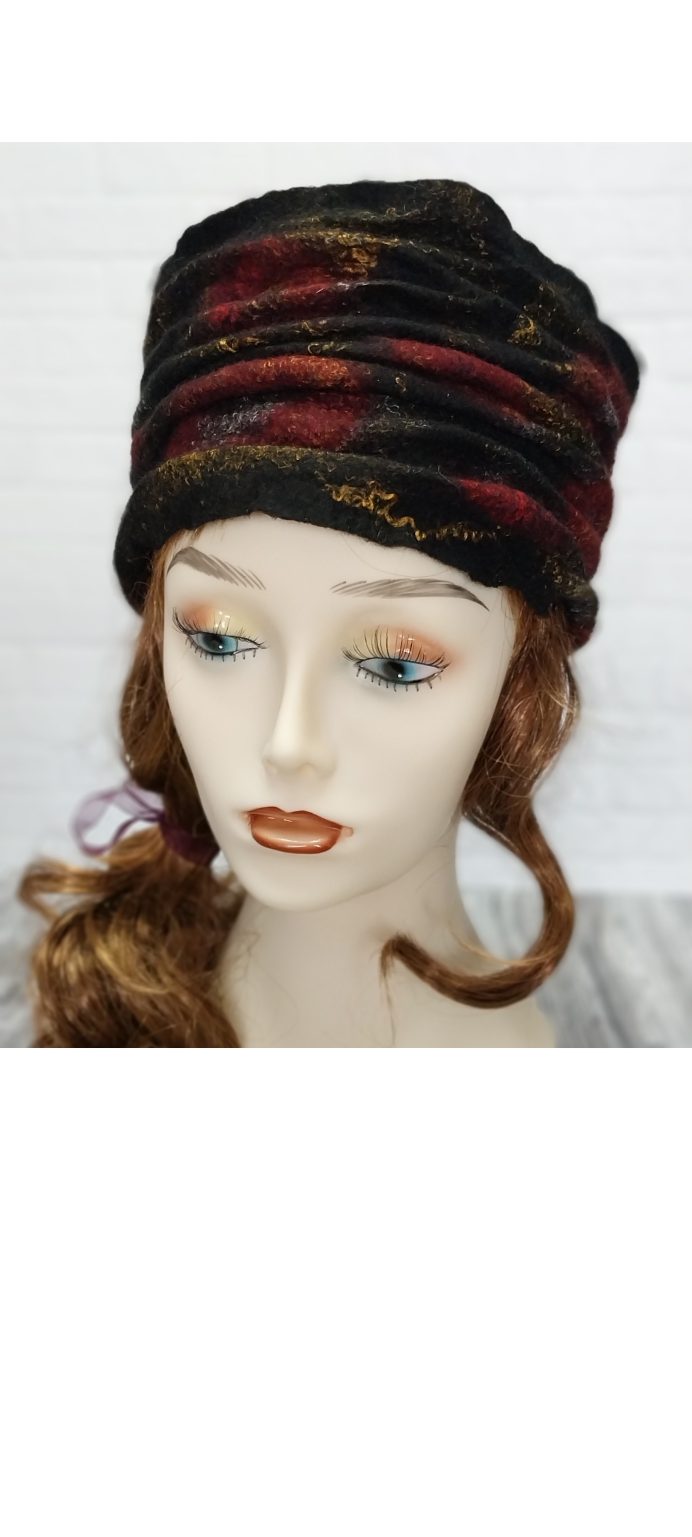 Santa Fe Marketplace Infinity Head/Neck Warmer (black, red, gold) Product Image: Infinity Head/Neck Warmer (black, red, gold)