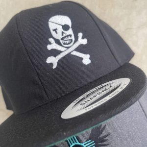 Santa Fe Marketplace Taos Pirate Skull cap Product Image: Taos Pirate Skull cap