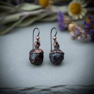 Santa Fe Marketplace Spessartine Garnet Earrings | Raw Dodecahedral Crystals | Handcrafted Electroformed Copper | Made to Order Product Image: Spessartine Garnet Earrings | Raw Dodecahedral Crystals | Handcrafted Electroformed Copper | Made to Order