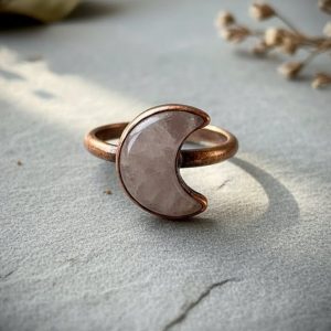 Santa Fe Marketplace Kunzite Crescent Moon Ring | Electroformed Copper | Made to Order Product Image: Kunzite Crescent Moon Ring | Electroformed Copper | Made to Order