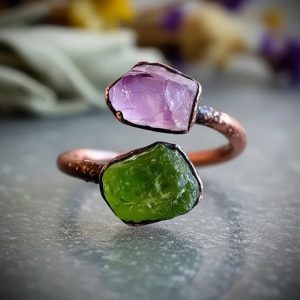 Santa Fe Marketplace Peridot and Amethyst Twist Ring | Electroformed Copper | Made to Order Product Image: Peridot and Amethyst Twist Ring | Electroformed Copper | Made to Order